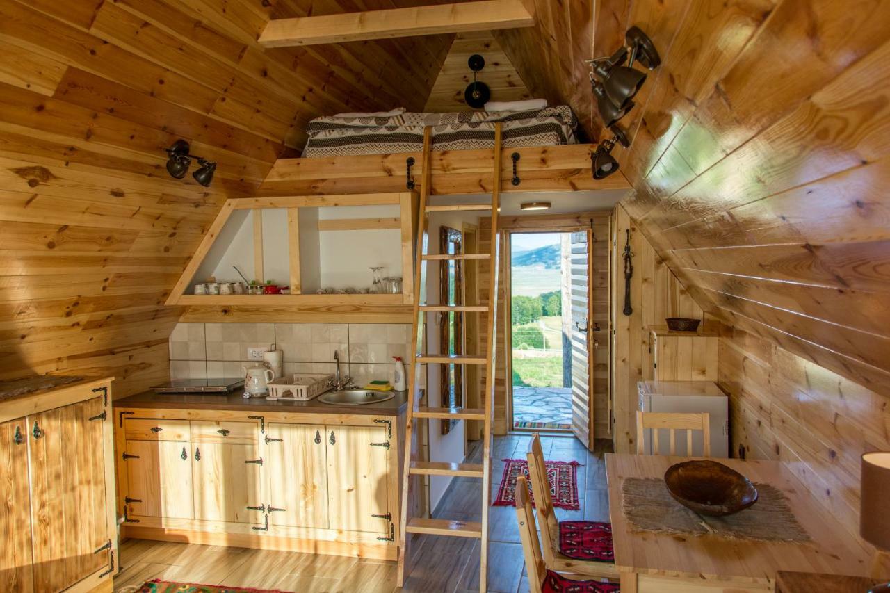 Etno Selo Smrcevo Brdo Apartment Zabljak  Exterior photo
